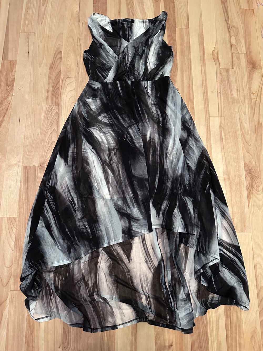 Petite Simply Vera Vera Wang
High-Low Hem Dress